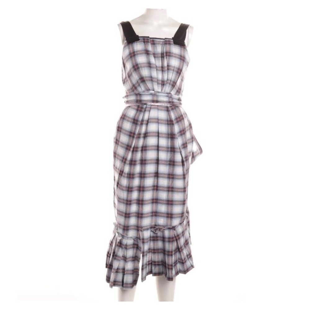 Marc Jacobs rtw ruffle plaid jumper :)